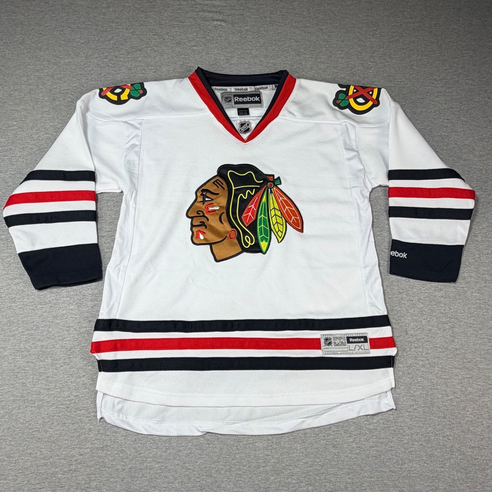 Reebok Chicago Blackhawks NHL Youth Jersey White L/XL Hockey Fan Gear